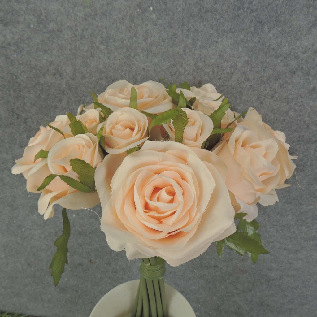 ROSE NOSEGAY/STANDING BOUQUET  PEACH