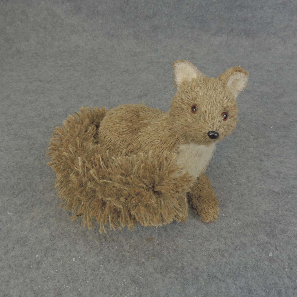 FOX SITTING UP 8" X 5.5"