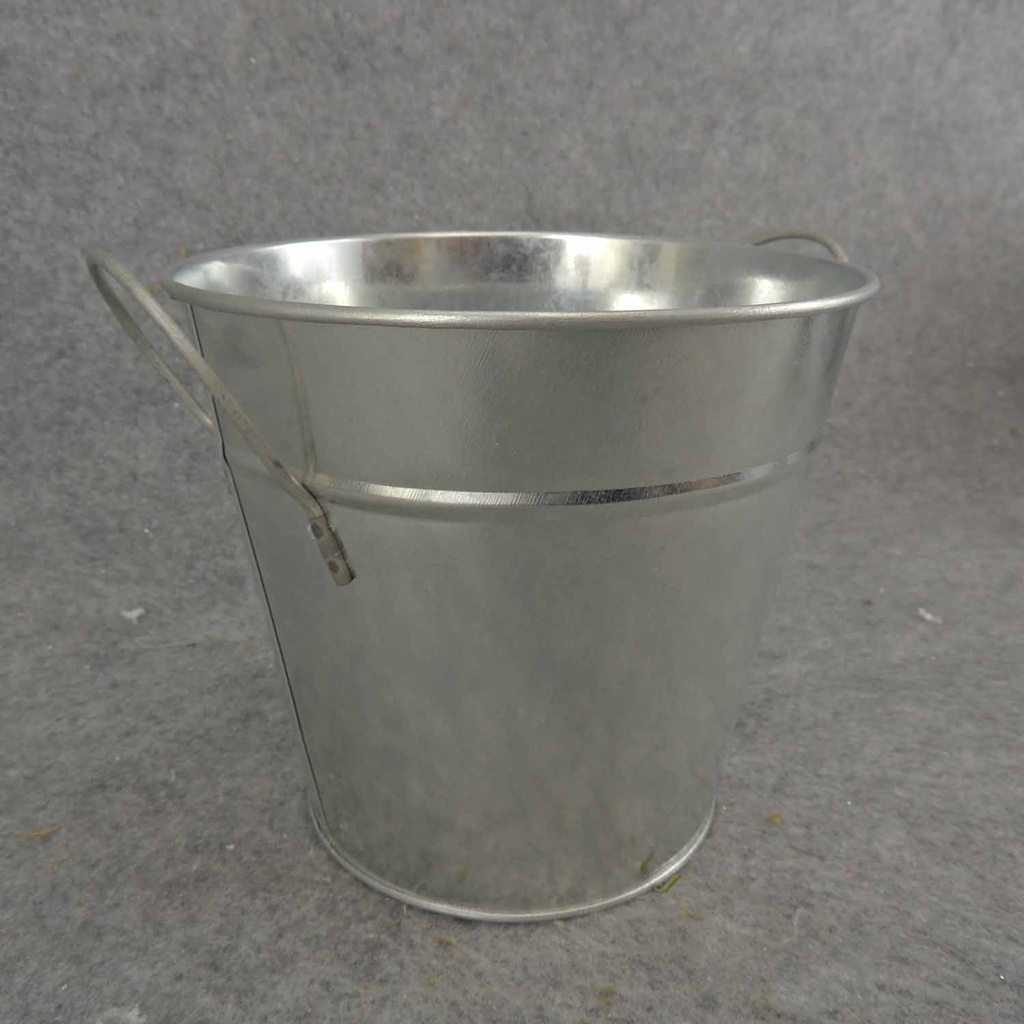 PLANTER TIN 5.5" x 5.5" SILVER METAL