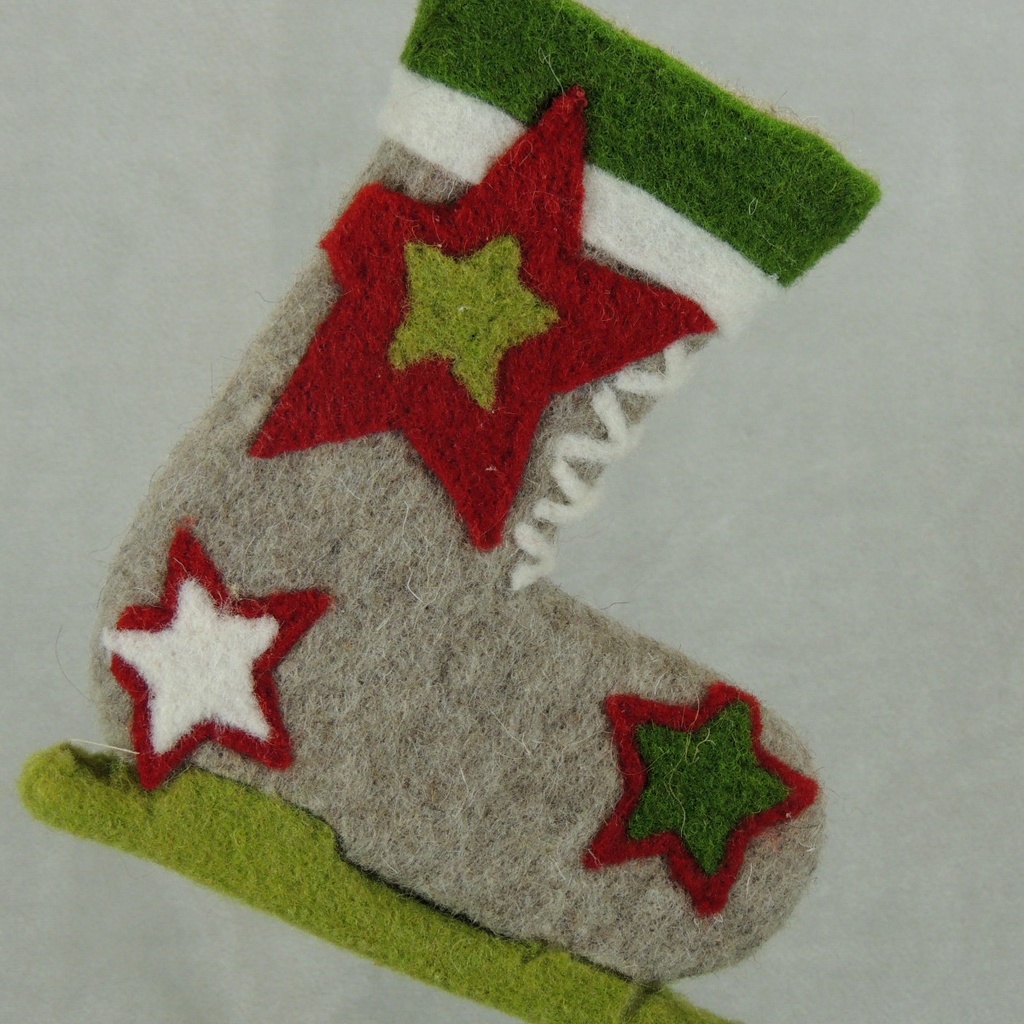 ORNAMENT WOOL 7"      SKATES