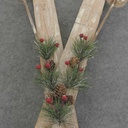 SKIS W/PINE/BERRIES 34" W/HANGER