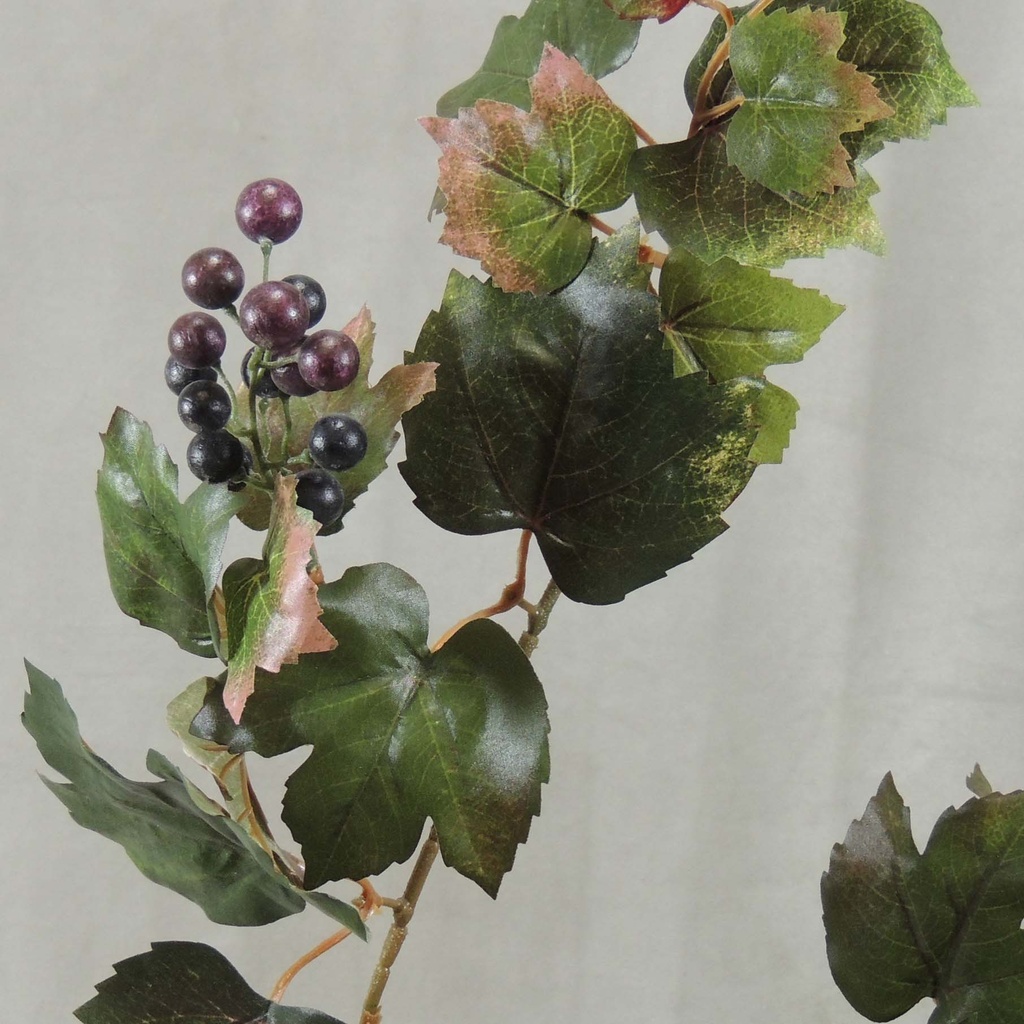 GARLAND 6' GRAPE LEAF W/BERRIES