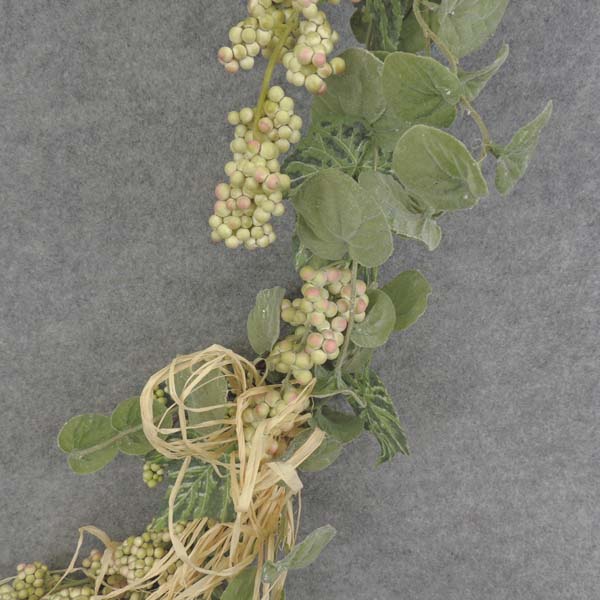 BERRY/LEAF/RAFFIA GARLAND 72"  