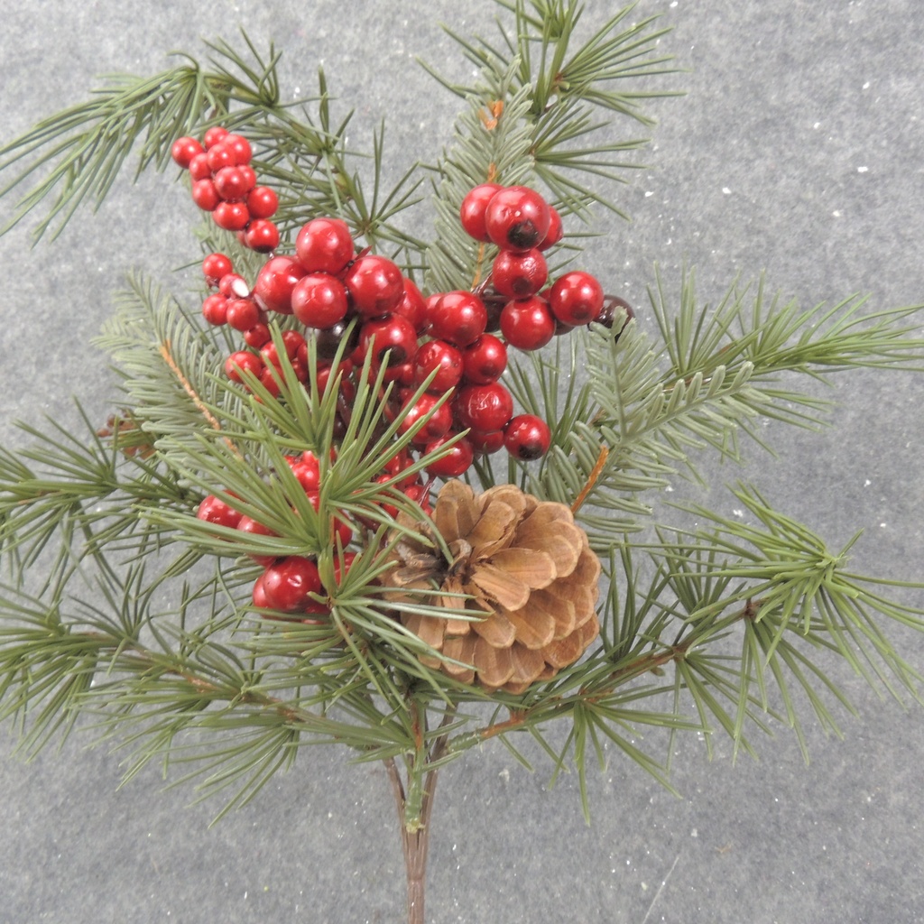 18.5" PINE & BERRY SPRAY W/ CONES