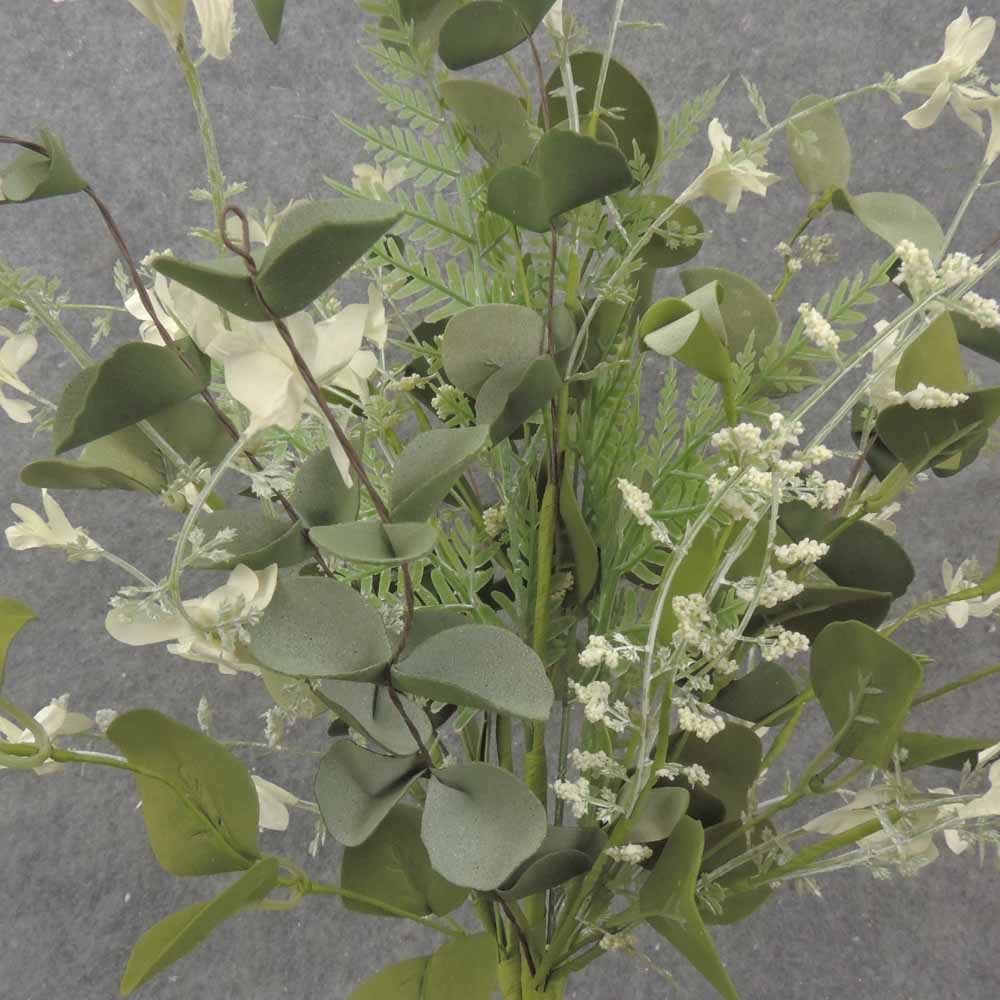 21" EUCALYPTUS, FERN & BLOSSOM BUSH CREAM