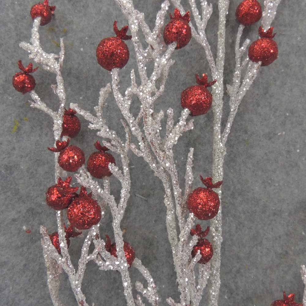 TWIG SPRAY W/ICE RED BERRIES   