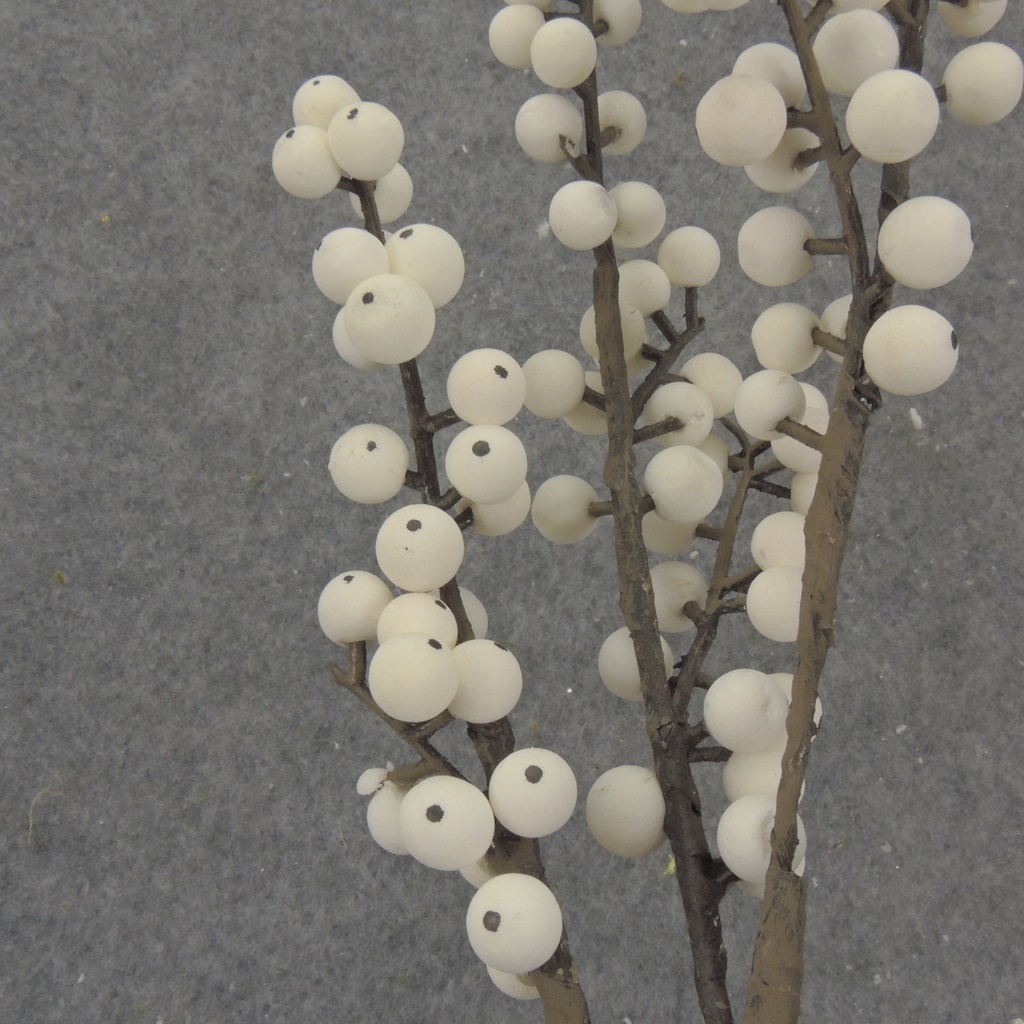 39.5&quot; BERRY TWIG SPRAY CREAM