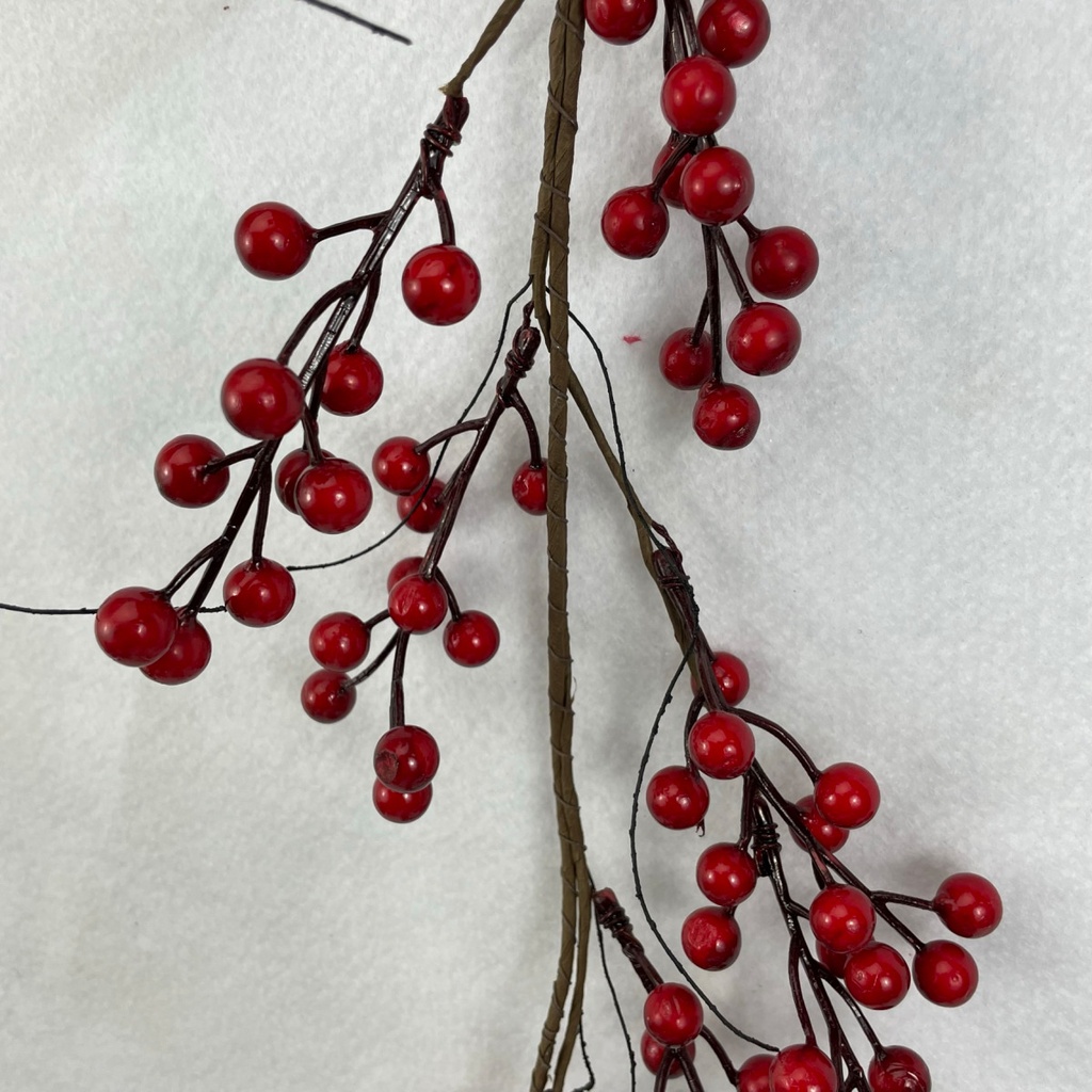46&quot; RED BERRY GARLAND