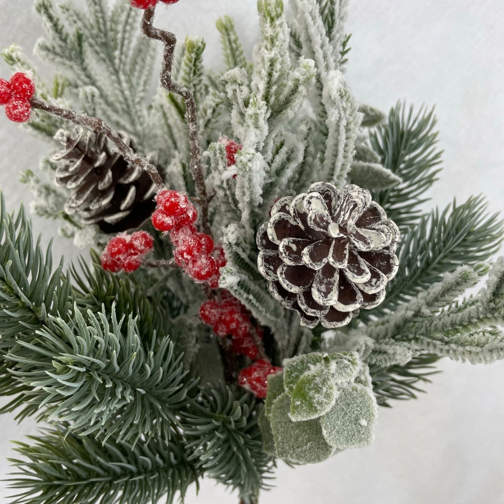 17&quot; MIXED PINE AND SNOWY EUCALYPTUS BUNDLE W/ BERRIES