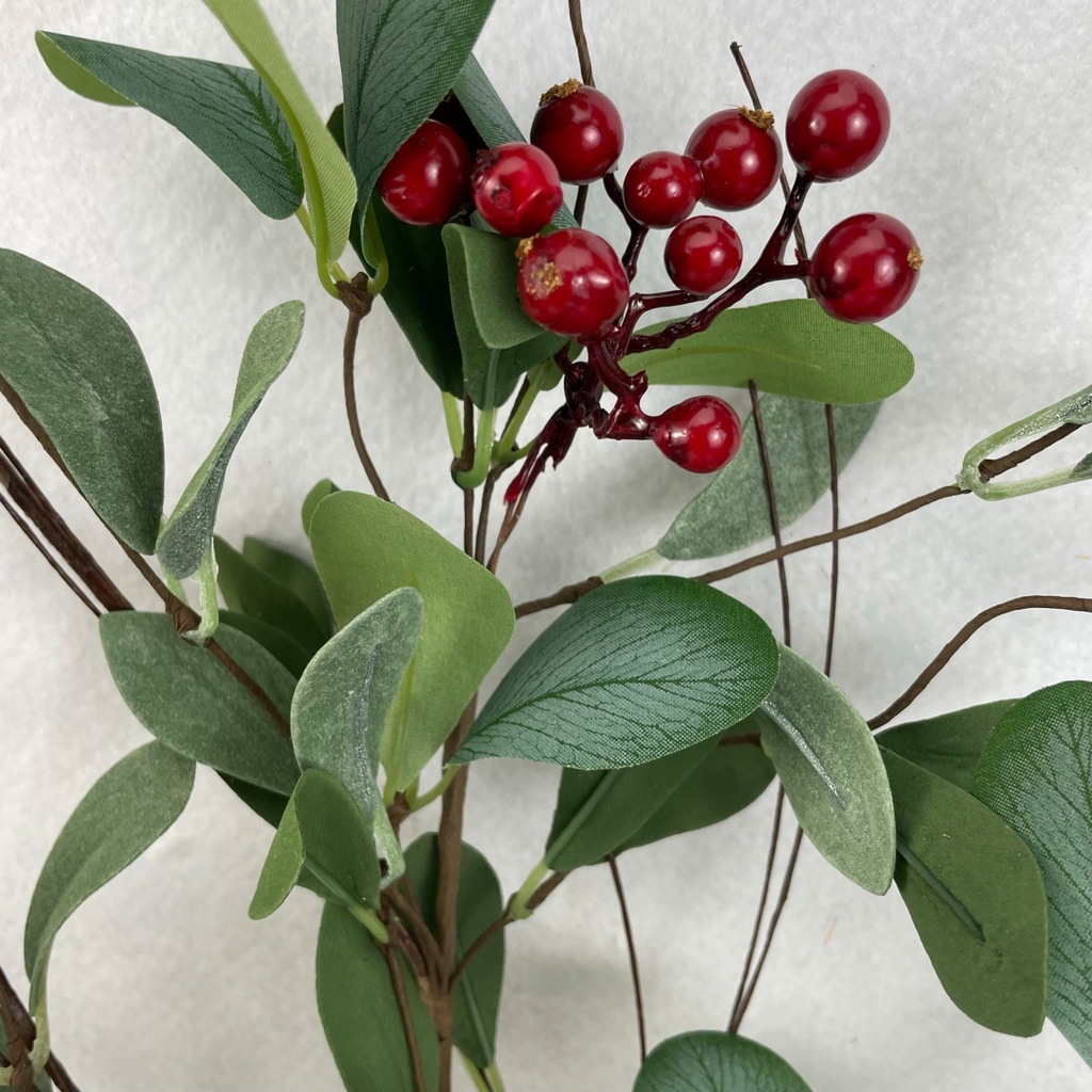 28" LEAF BUSH W/RED BERRIES