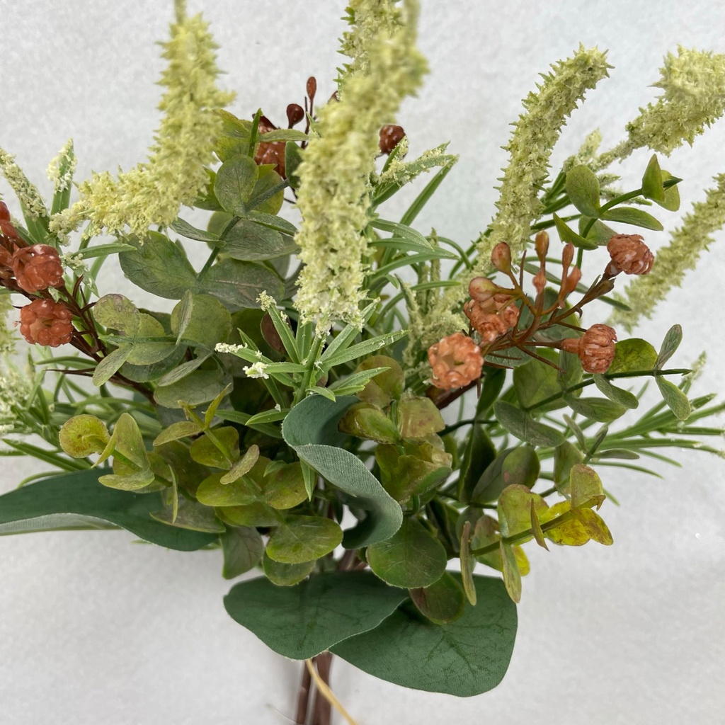 13&quot; EUCALYPTUS AND BERRY MIXED BUNDLE