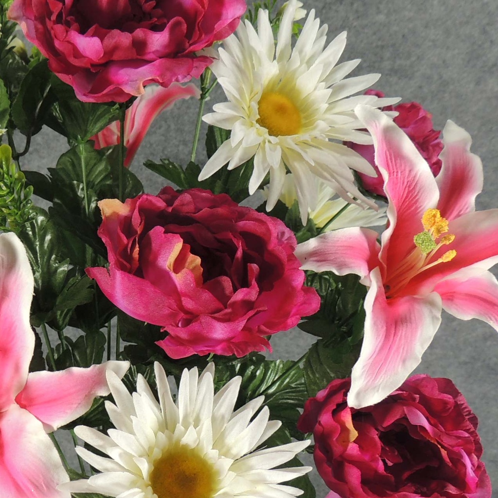 PEONY/LILY/GERBERA MIX BUSH X17