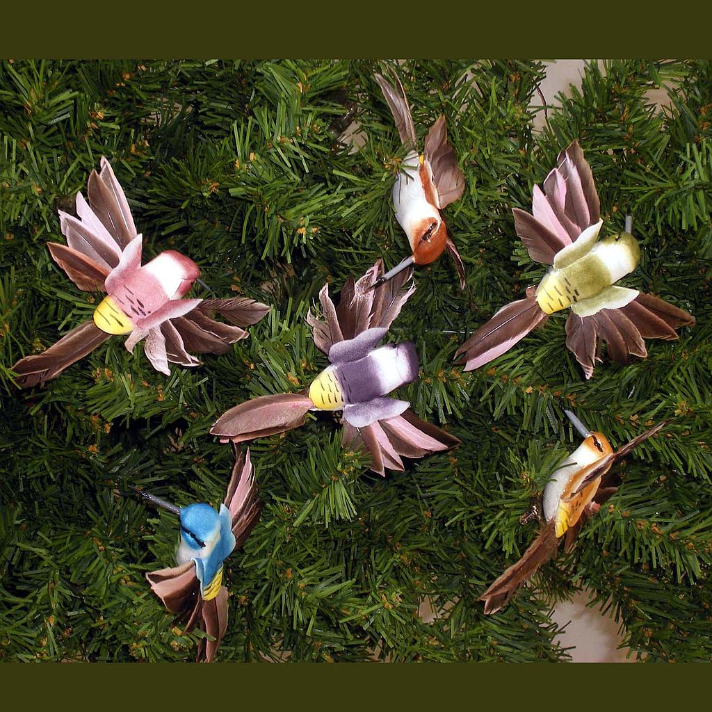 [B6696] 4.25" HUMMINGBIRD MUSHRM W/FEA 6-AST W/CLIP
