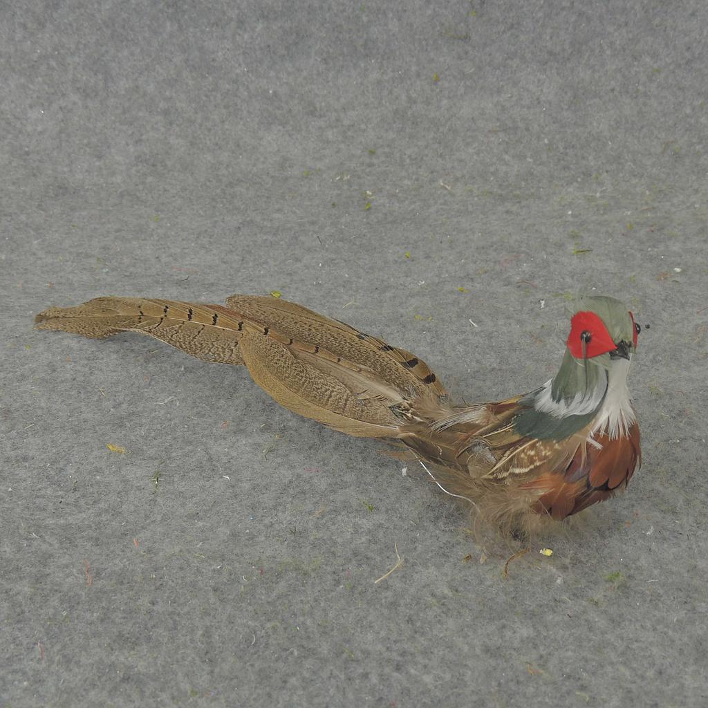 12&quot; SITTING PHEASANT WITH FEATHERS