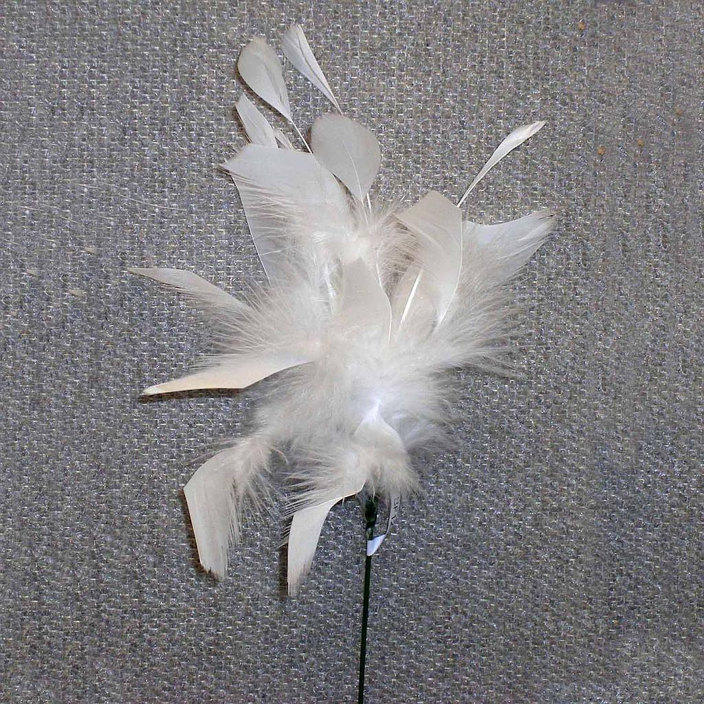 9" FUZZY FEATHER W/TIP PICK 14" TOTAL  WHITE