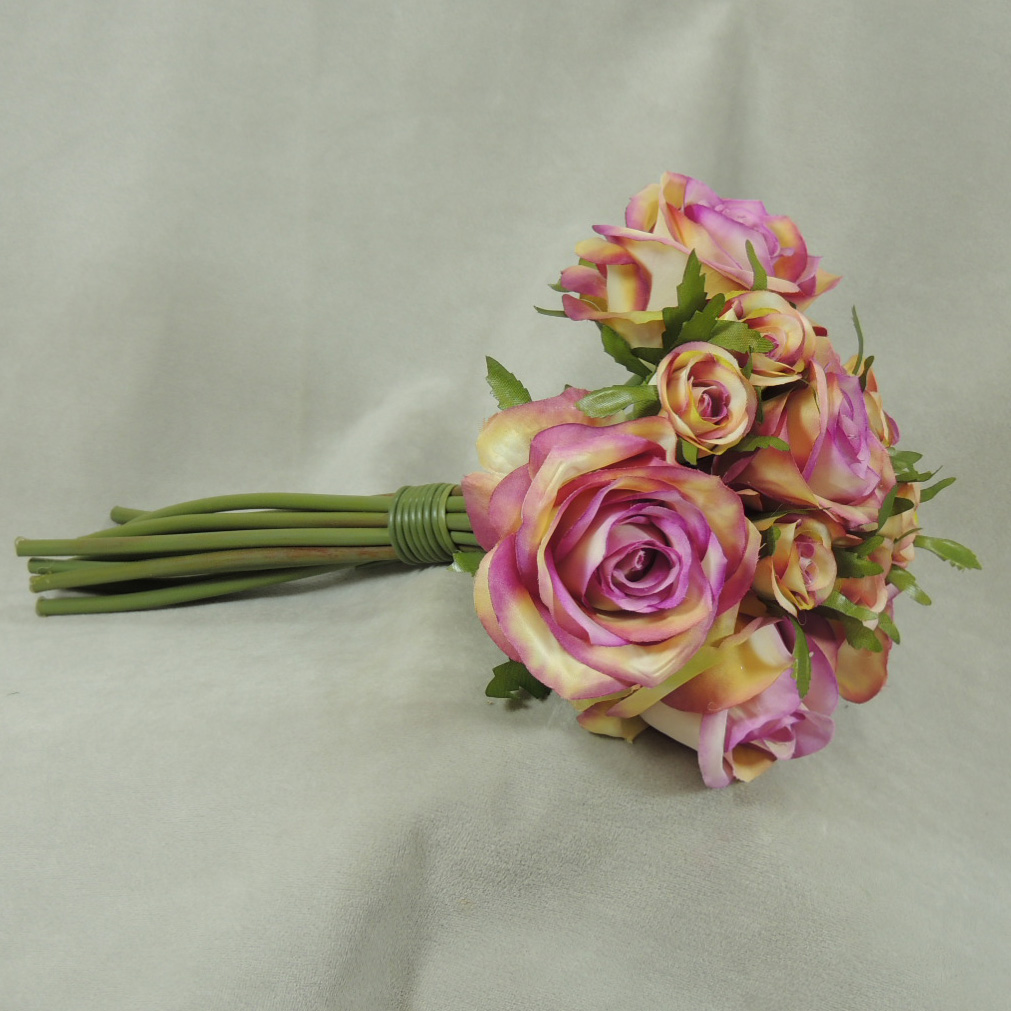ROSE NOSEGAY/STANDING BOUQUET X12  LAVENDER/CREAM