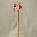 24" HEART CURLY PICK RED