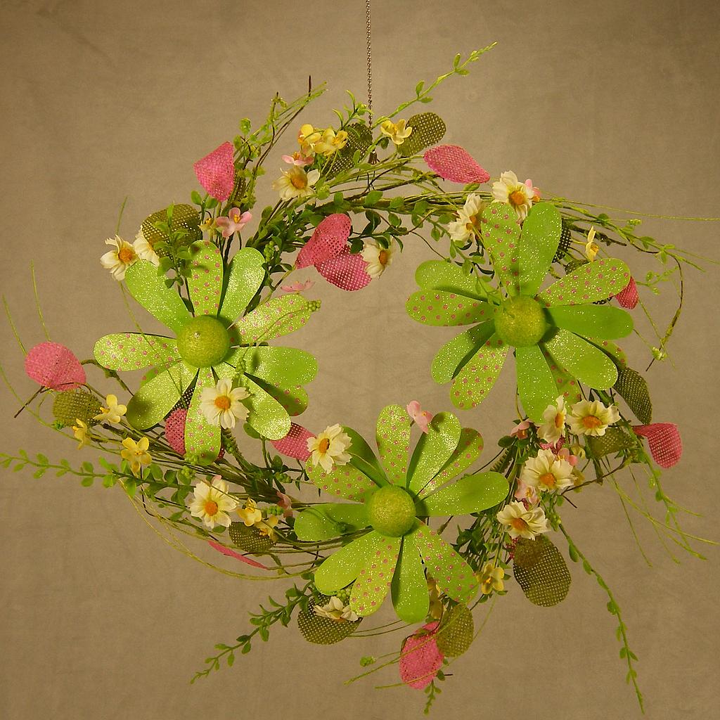 [SA4123-GRN] 18" WREATH MIXED W/GREEN FLOWER MICRO DOTS