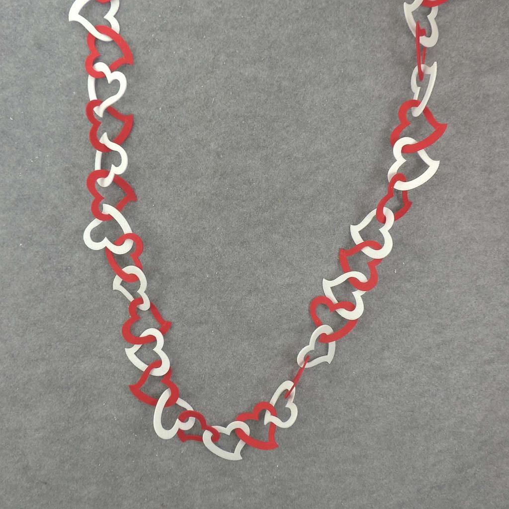 HEART CHAIN GARLAND 66&quot; RED/WHITE