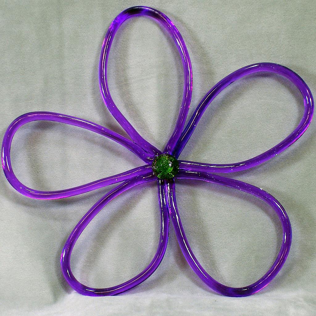 DAISY HANGING DISPLAY 10"  PURPLE
