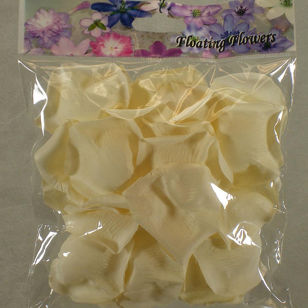 FLOATING ROSE PETALS (36/BAG)  CREAM