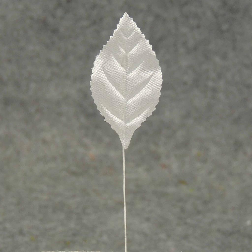 [SE17-WHT] LEAVES CORSAGE MEDIUM WHITE (100/BAG) (2"T x 1"W - 4.75" OAL)