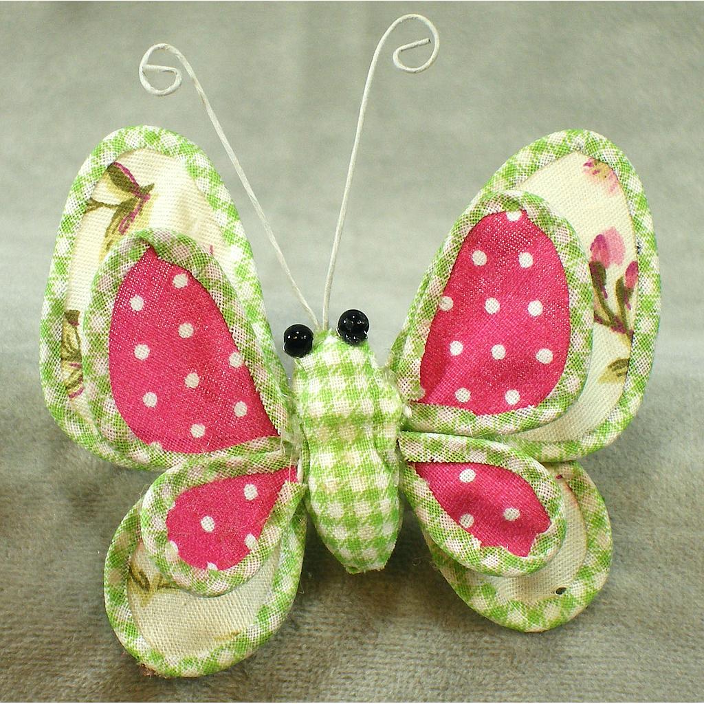 BUTTERFLY 3.5&quot; X 2.5&quot; W/CLIP  PINK W/DOTS