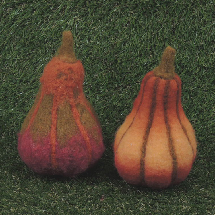 [SJF320-AST] 6" GOURD WOOL SMALL 2-ASSORTED