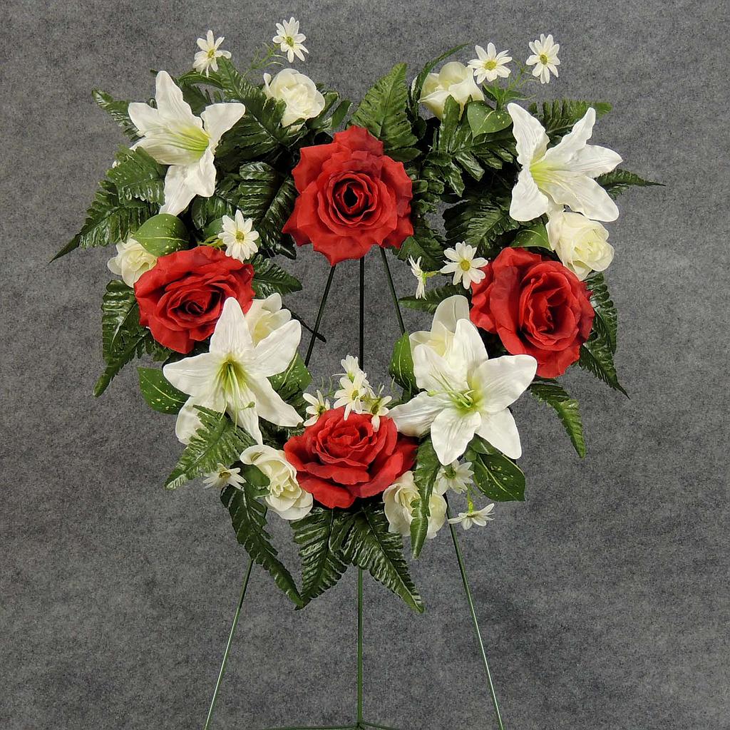 PRE-MADE MEM HEART ARRANGEMENT  RED/CREAM