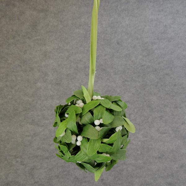 [X70061] 5" MISTLETOE HANGING BALL ORNA