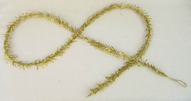 [XA17-GLD] 6' GARLAND GLITTER FEATH. GRASS GOLD
