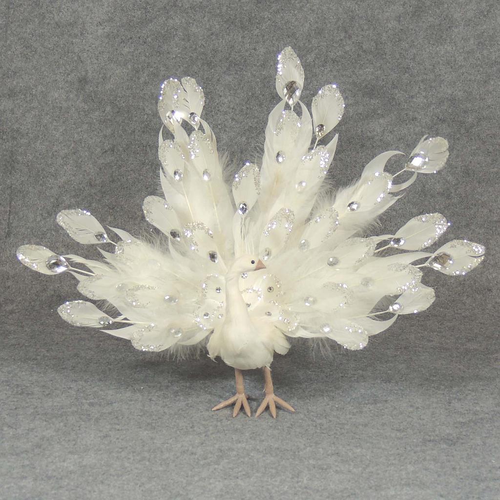 PEACOCK WHITE    19" X 14"