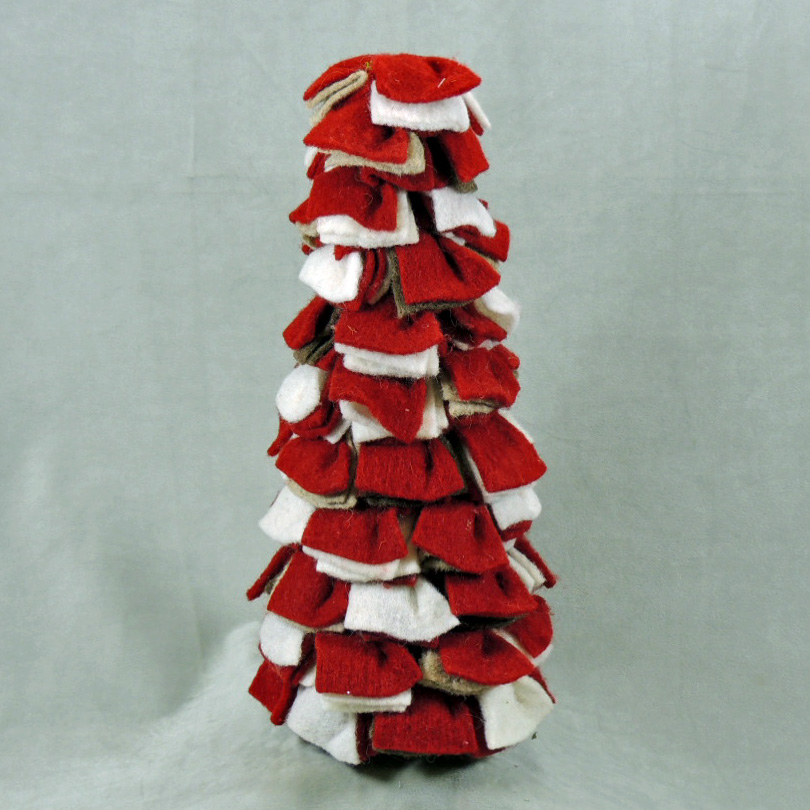 TREE WOOL/FELT CONE 16"
