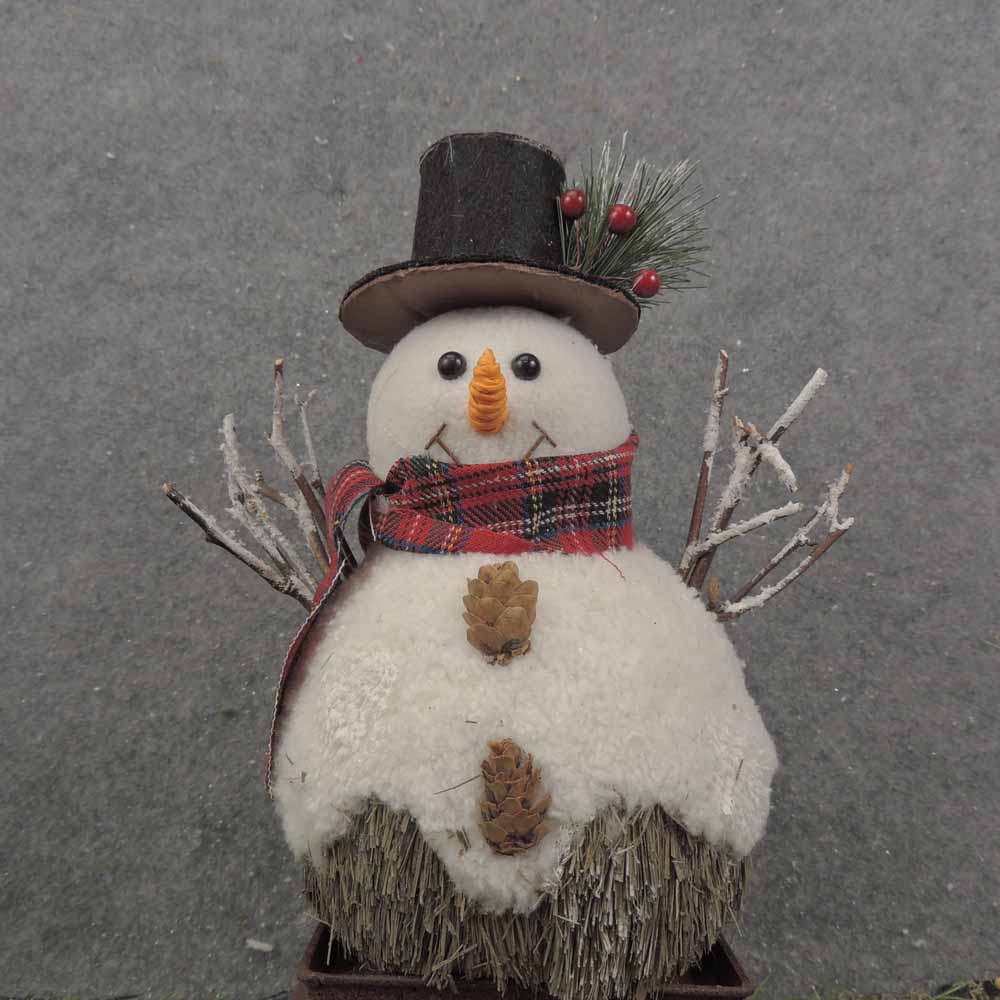 8.75&quot; SNOWMAN W/ TOP HAT &amp; SCARF