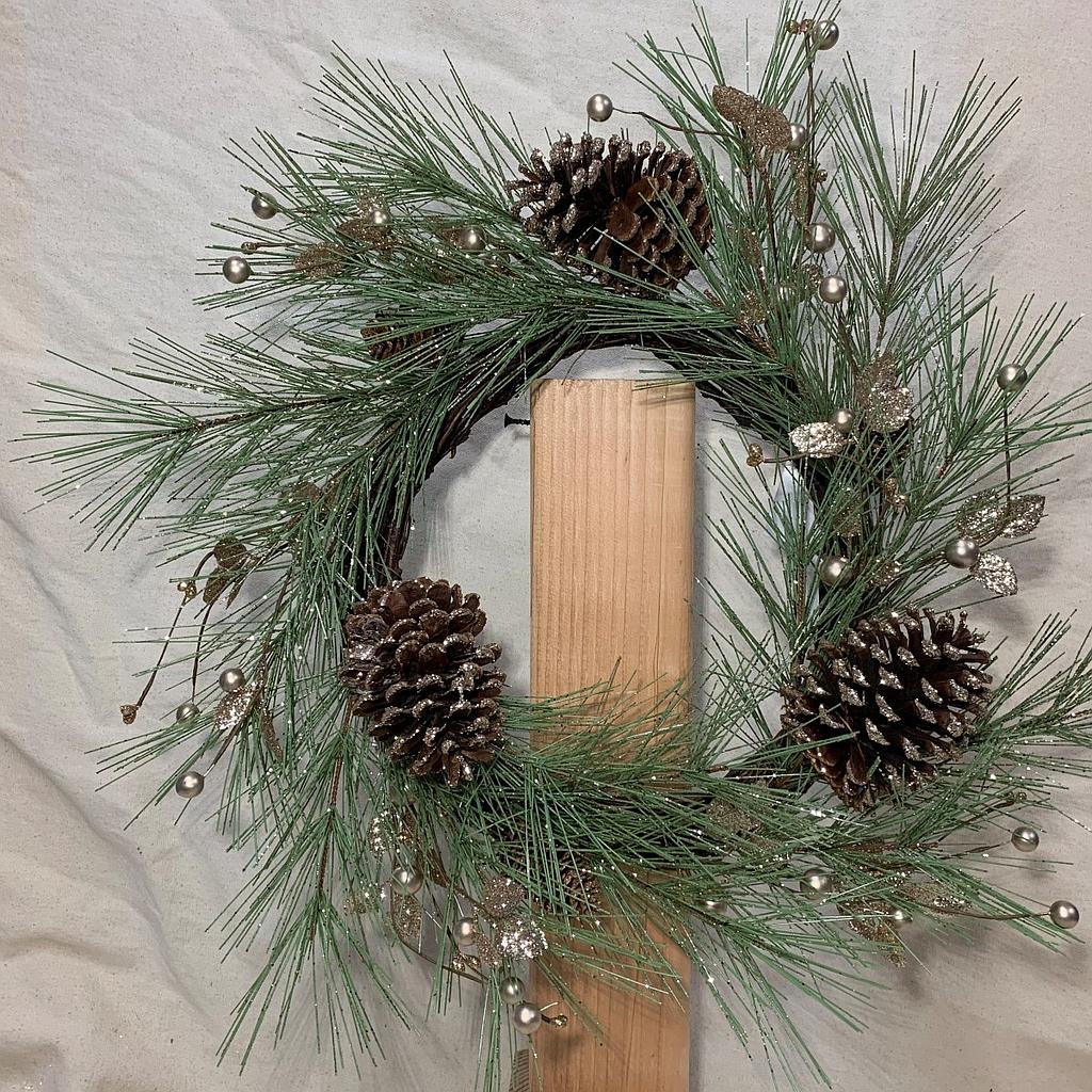 [XL1015] 20" PINE WREATH W/ CHAMPAGNE GLITTER BERRIES/CONES/LEAF