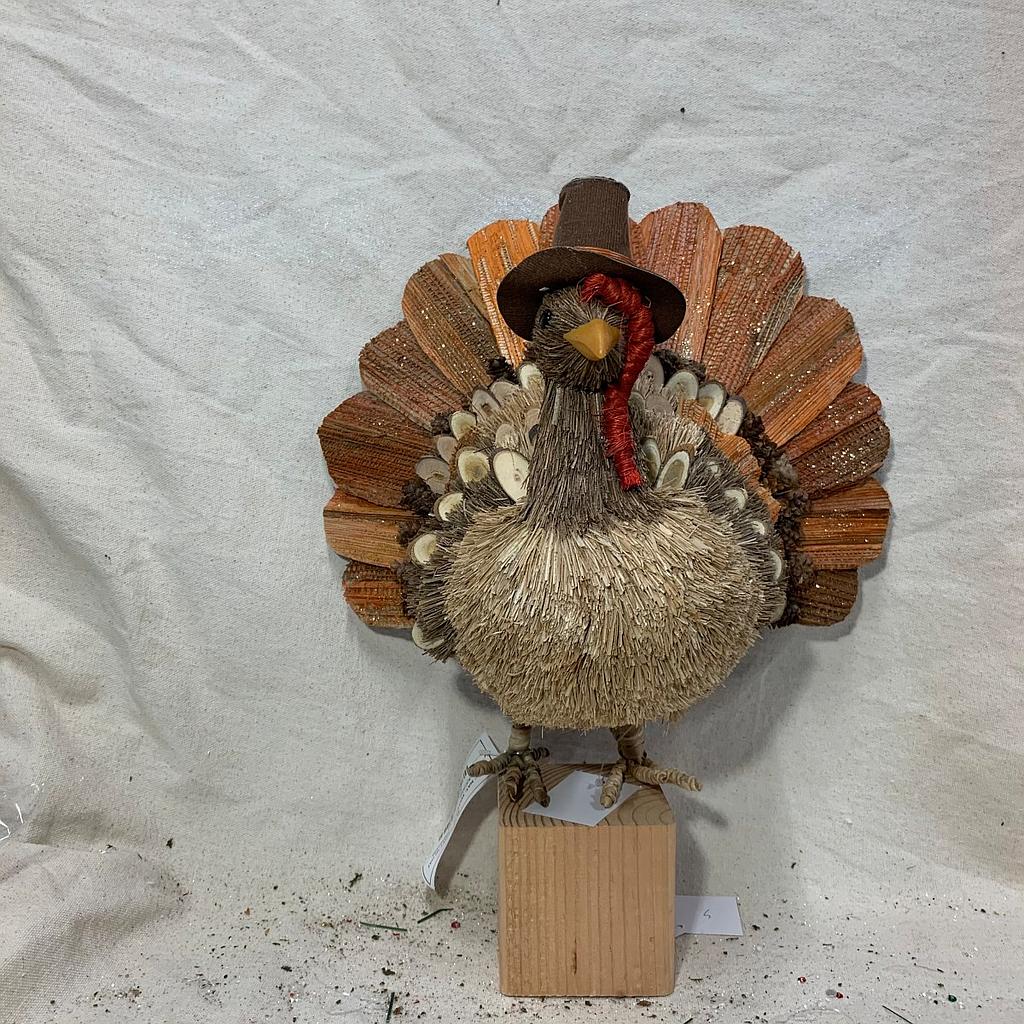 12.5" NAT. MATERIAL TURKEY W/ HAT