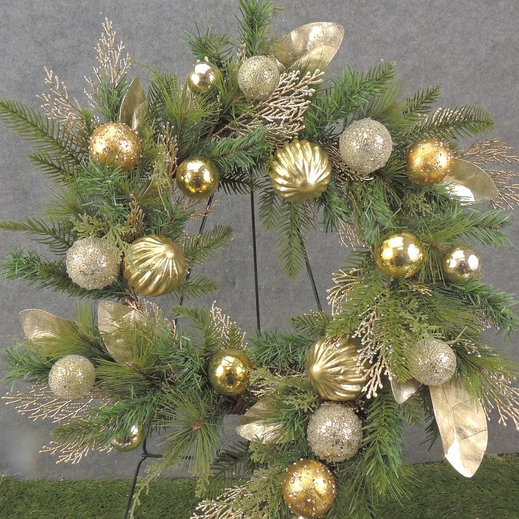 [XA1070] 24" MIXED PINE WREATH W/ GOLD ORNAMENTS