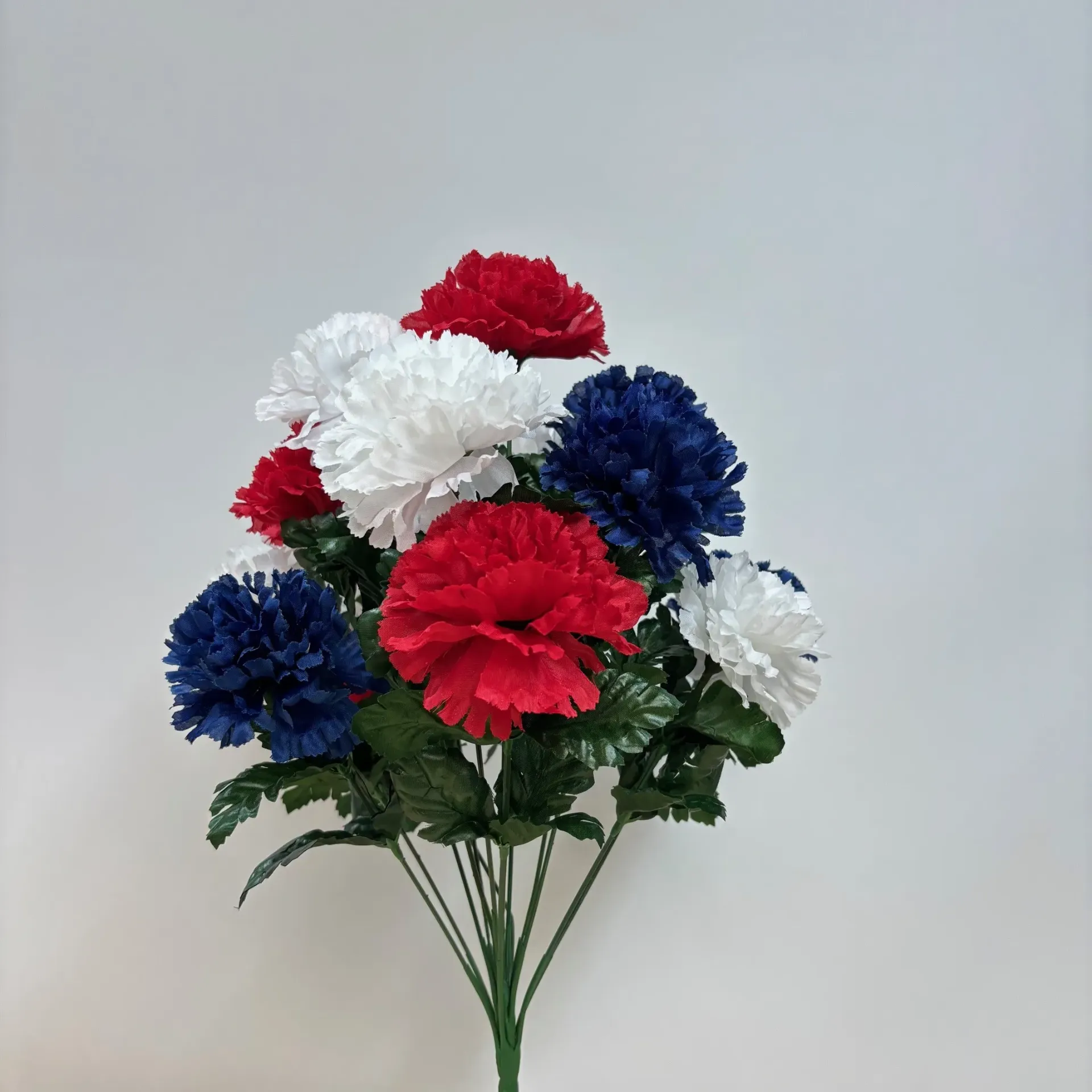 17" CARNATION BUSH X14 RED/WHT/BLU
