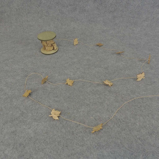 [SJF5001-LBN] 9' GARLAND 1.25" MAPLE LEAVES   LIGHT BROWN