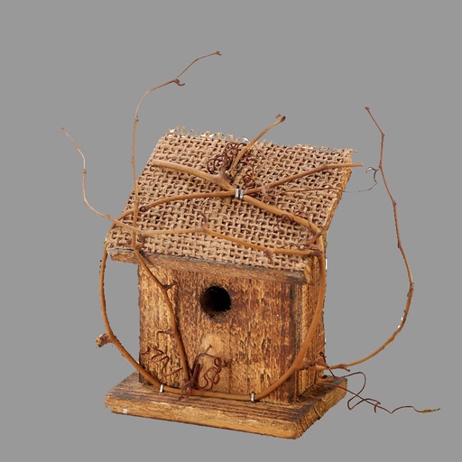 [XR4006-NS] BIRDHOUSEw/BURLAP ROOF 4"x3"x7"  NO SNOW