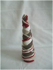 [XJ369] TREE WOOL/FELT CONE 12"