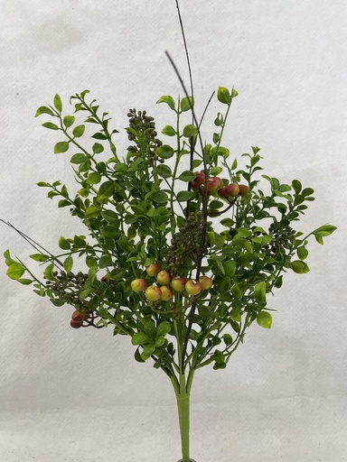 [SA3008] 22" MIXED FERN BUSH W/ RED/GREEN BERRIES