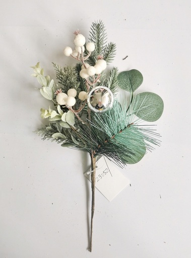 [XL4615] 13" PINE/EUCALYPTUS PICK W/ WHITE BERRIES 