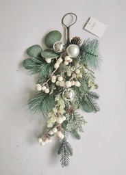 [XL4616] 18" PINE/EUCALYPTUS DOORHANGER W/ CONES & WHITE BERRIES