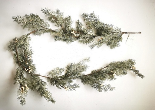 [XL4626] 5' CEDAR GARLAND W/ CREAM BERRIES