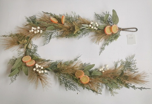 [XL4636] 5' PINE & FOLIAGE GARLAND W/ BERRIES & CANDIED ORANGES