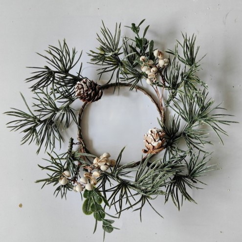 [XL5604] 3.5" PINE CANDLE RING W/ CONES & CREAM BERRIES
